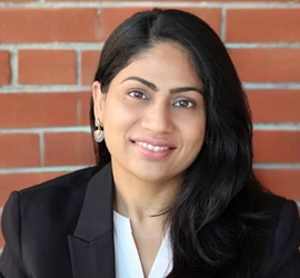 Dr. Kavita Gupta - Dentist in Richmond Hill at Red House Dental